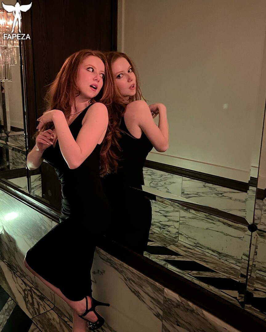 Francesca Capaldi Francescacapaldi Nude Leaks Photo Fapeza