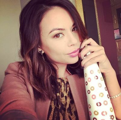 Janel Parrish Nude Leaks Fapeza