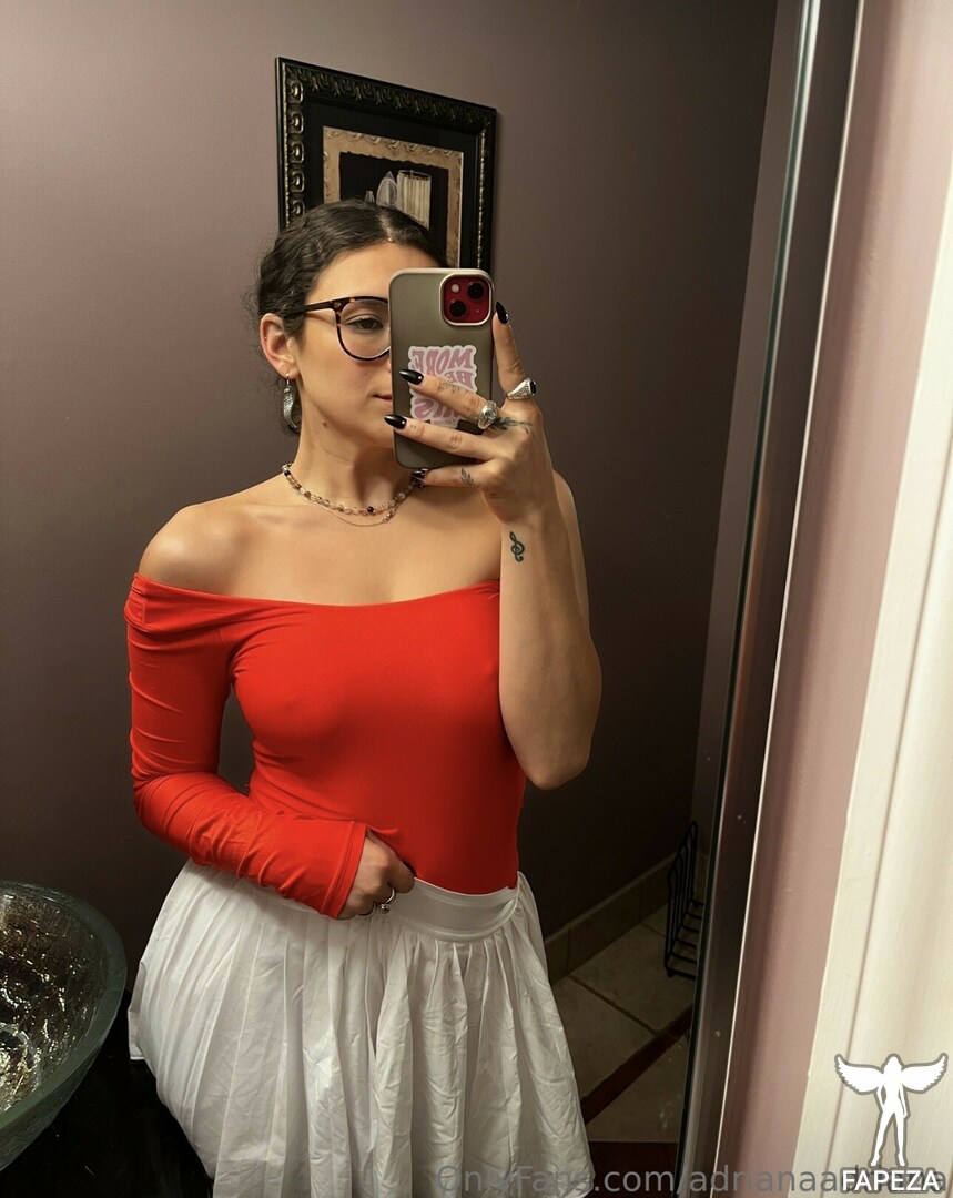 adrianaadriana
