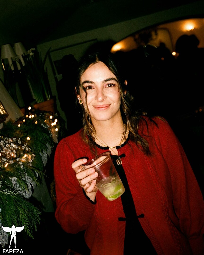 Alanna Masterson / alannamasterson Nude Leaks Photo #17 - Fapeza