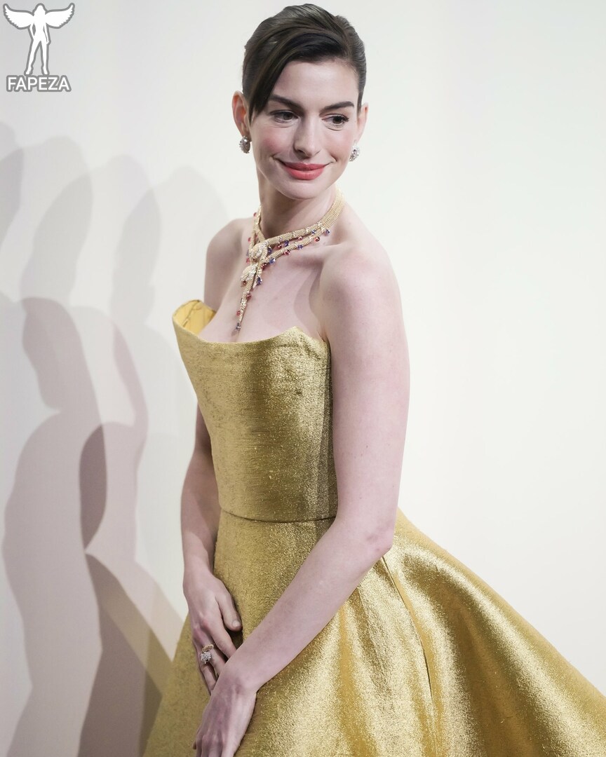 Anne Hathaway / annehathaway / heatherannie erome Latest Exclusive Leaked Photos