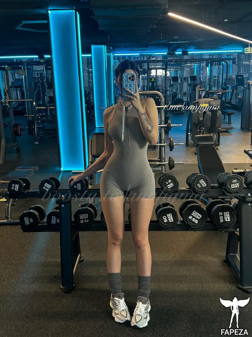anna_macloud