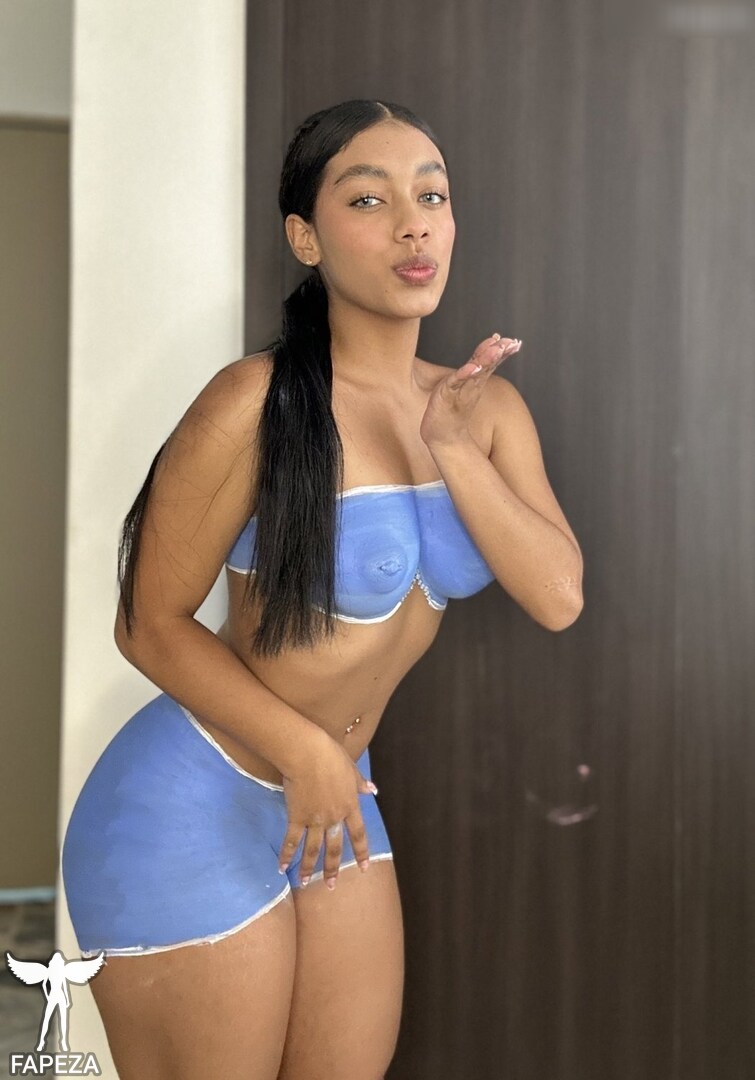 Antomackenzie  Antonia Mackenzie Nude Leaks OnlyFans Photo 4 - Fapeza