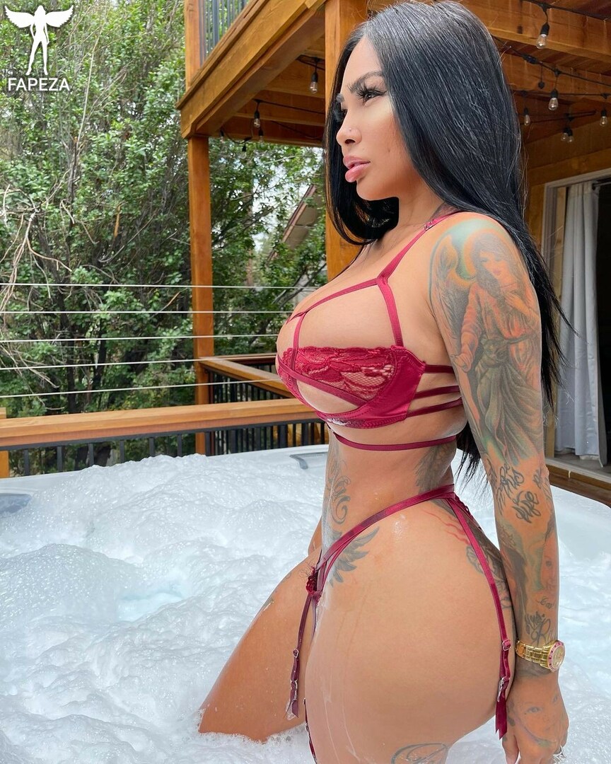 Brittanya Razavi / imbrittanya Nude Leaks OnlyFans Photo #16 - Fapeza