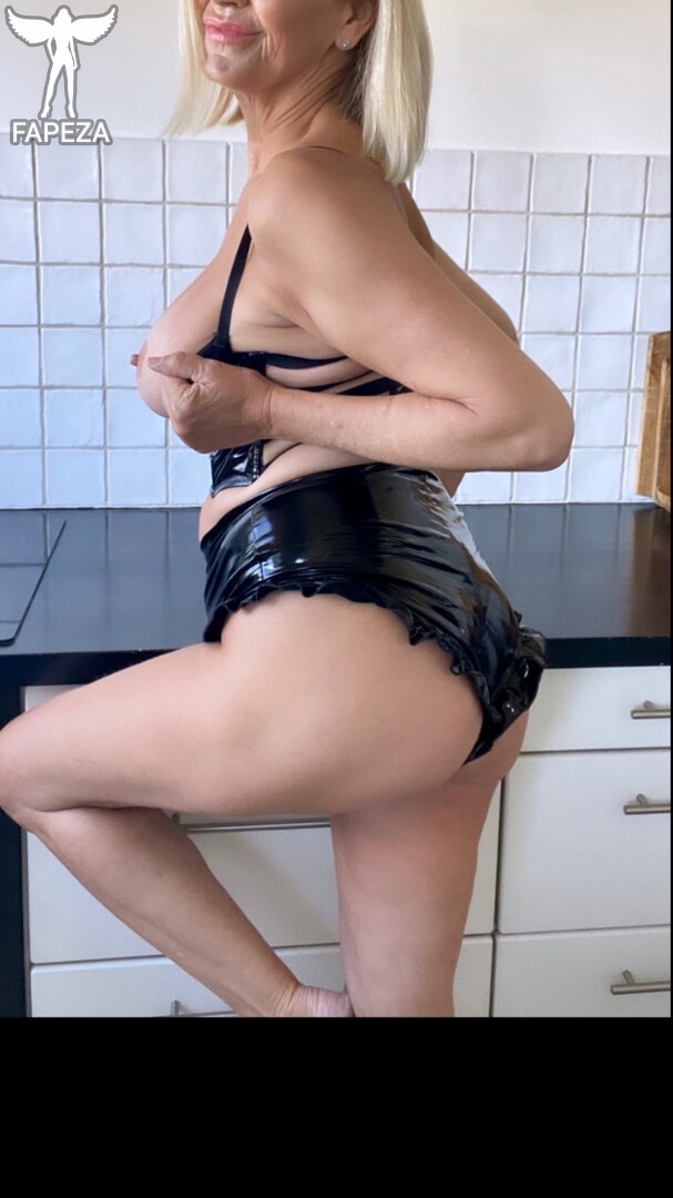 danish_woman_style