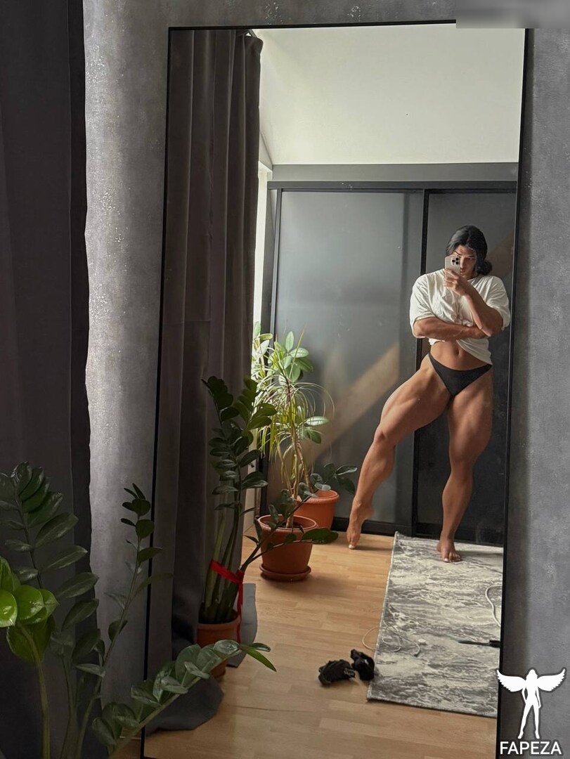 daria-pluzhnikova