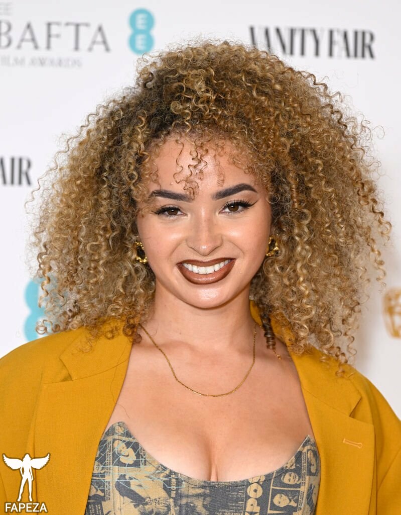 Ella Eyre / ellaeyre Nude Leaks Photo #22 - Fapeza