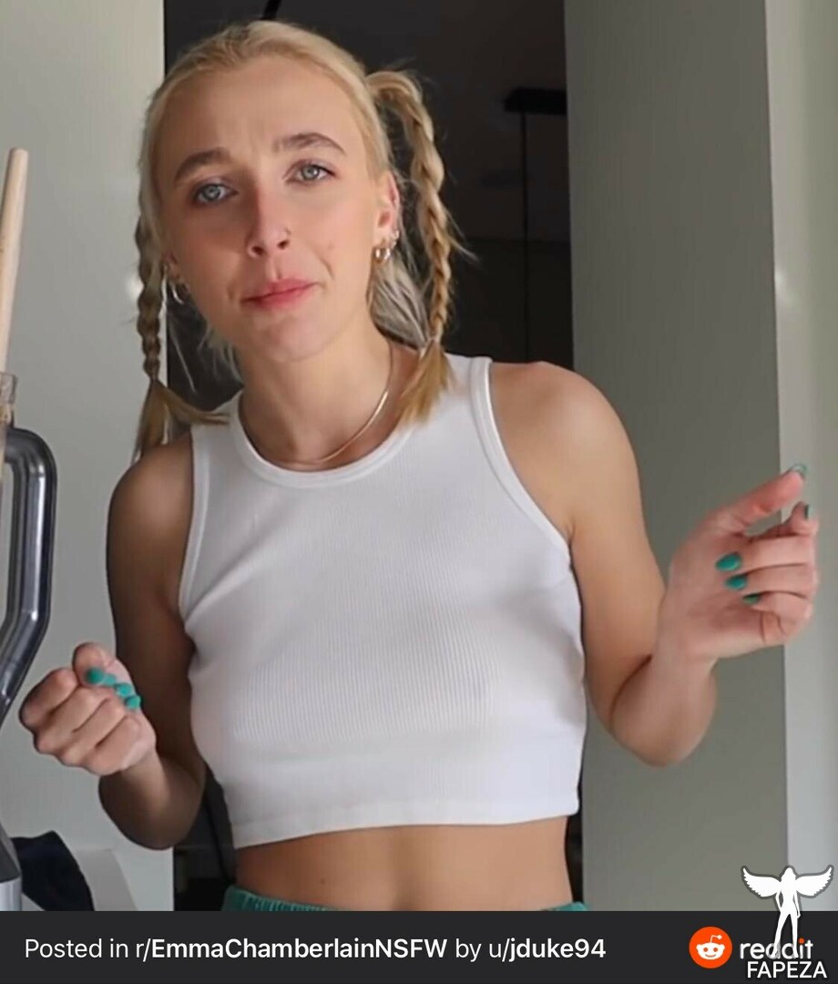 Emma Chamberlain / emmachamberlain Nude Leaks OnlyFans Photo #92 - Fapeza