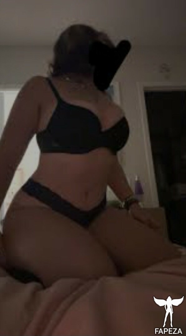 helena_jadee