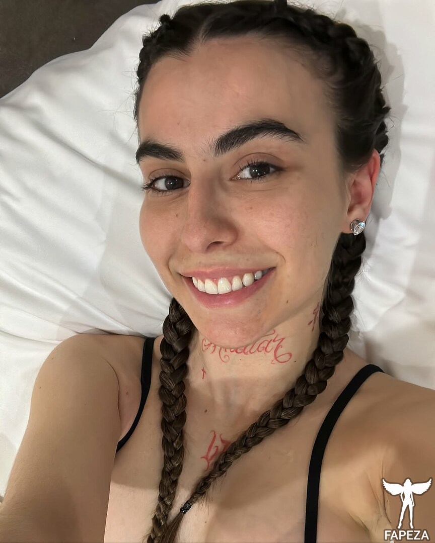 andreaaecruzdj
