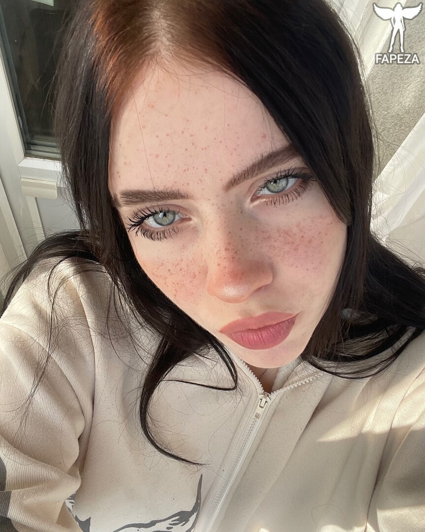 Irina Minkina / howeversnowy / rusian Billie eilish erome Latest Exclusive Leaked Photos