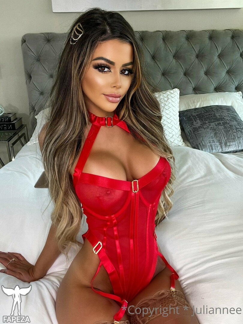 Juliannee / juli.annee Nude Leaks OnlyFans Photo #12 - Fapeza