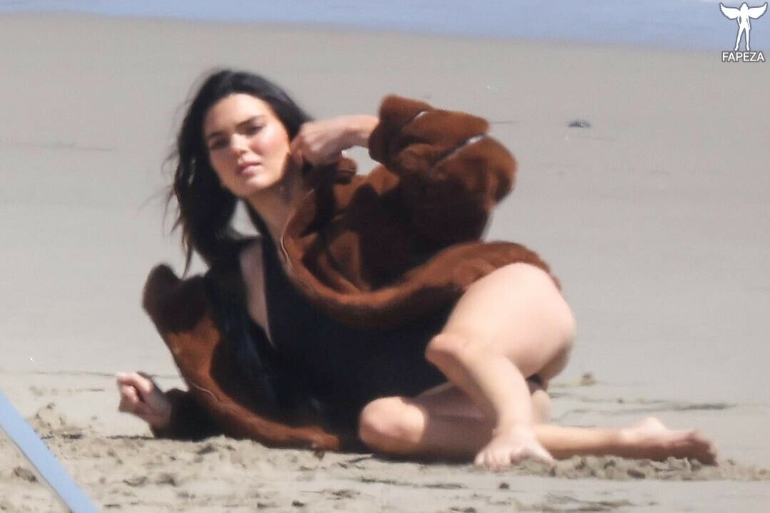 Kendall Jenner / KendallJenner erome Latest Exclusive Leaked Photos