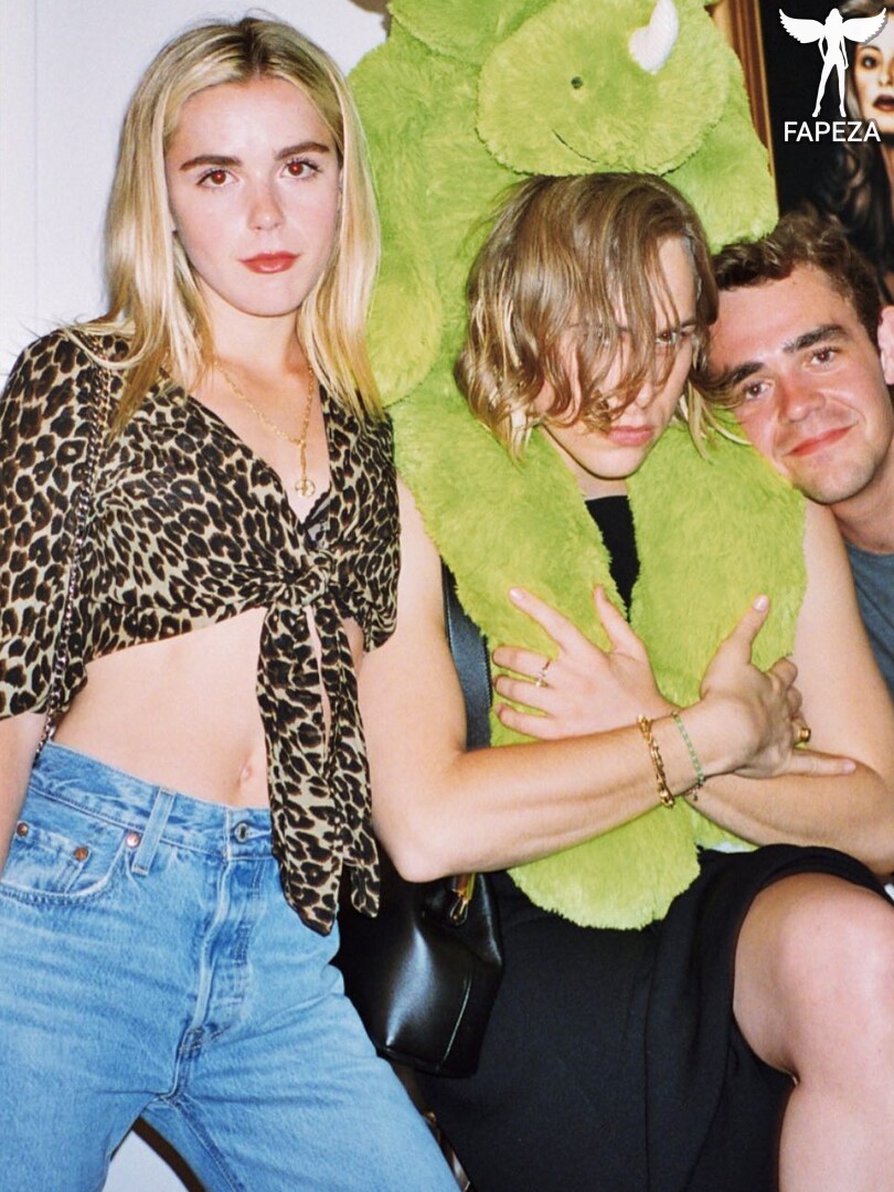 AdventuresSabrina / Kiernan Shipka Nude Leaks Photo #571 - Fapeza