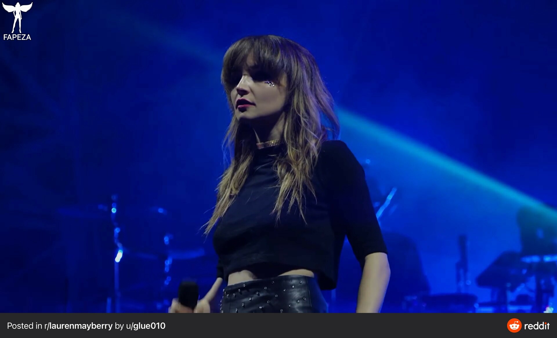 1. Lauren Mayberry's Iconic Blonde Hair - wide 7