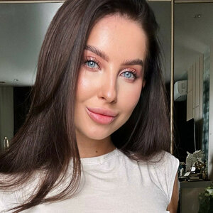 Leylablaze aka Leylalovelybaby