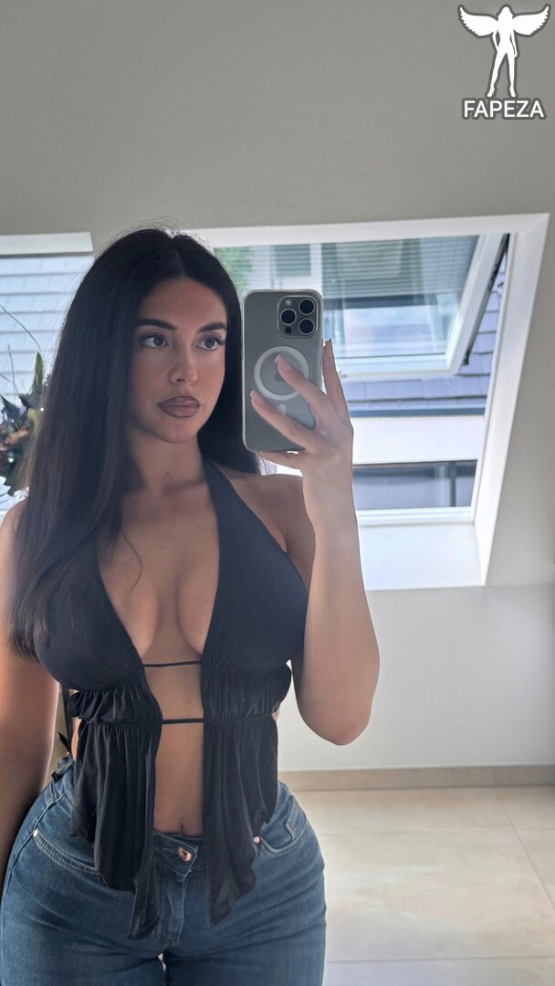 lya-aylin