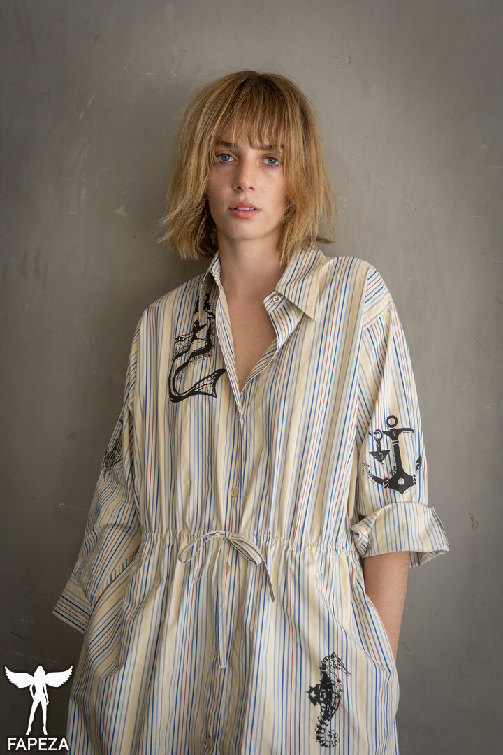 Maya Hawke / maya_hawke / neohawk2 erome Latest Exclusive Leaked Photos