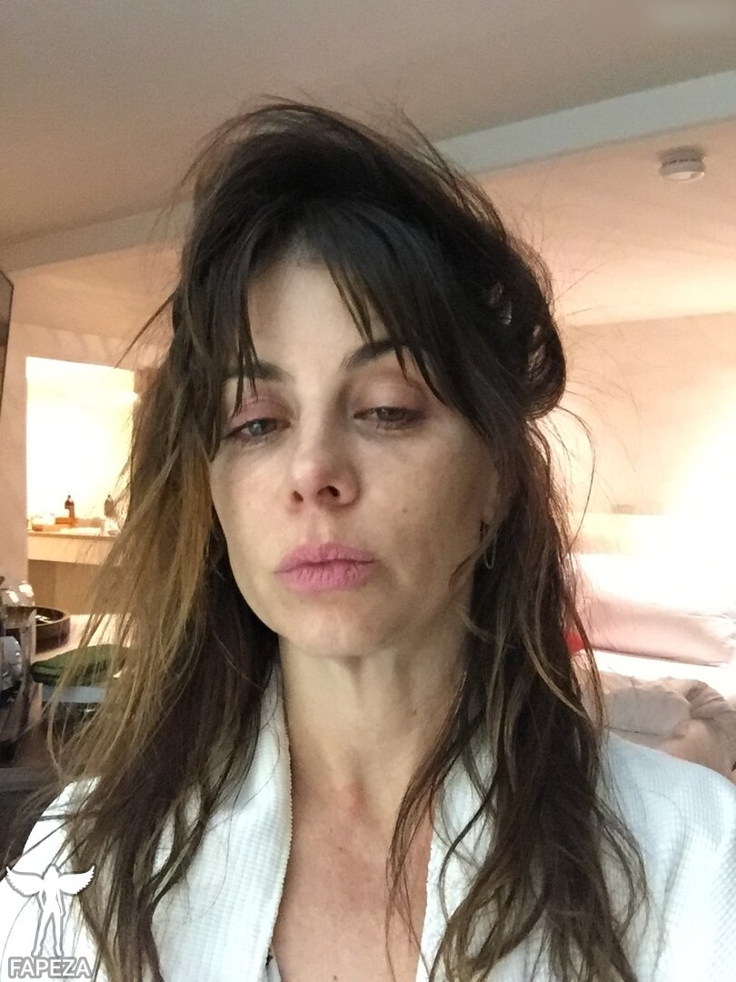 Natasha Leggero / natashaleggero Nude Leaks Photo #29 - Fapeza