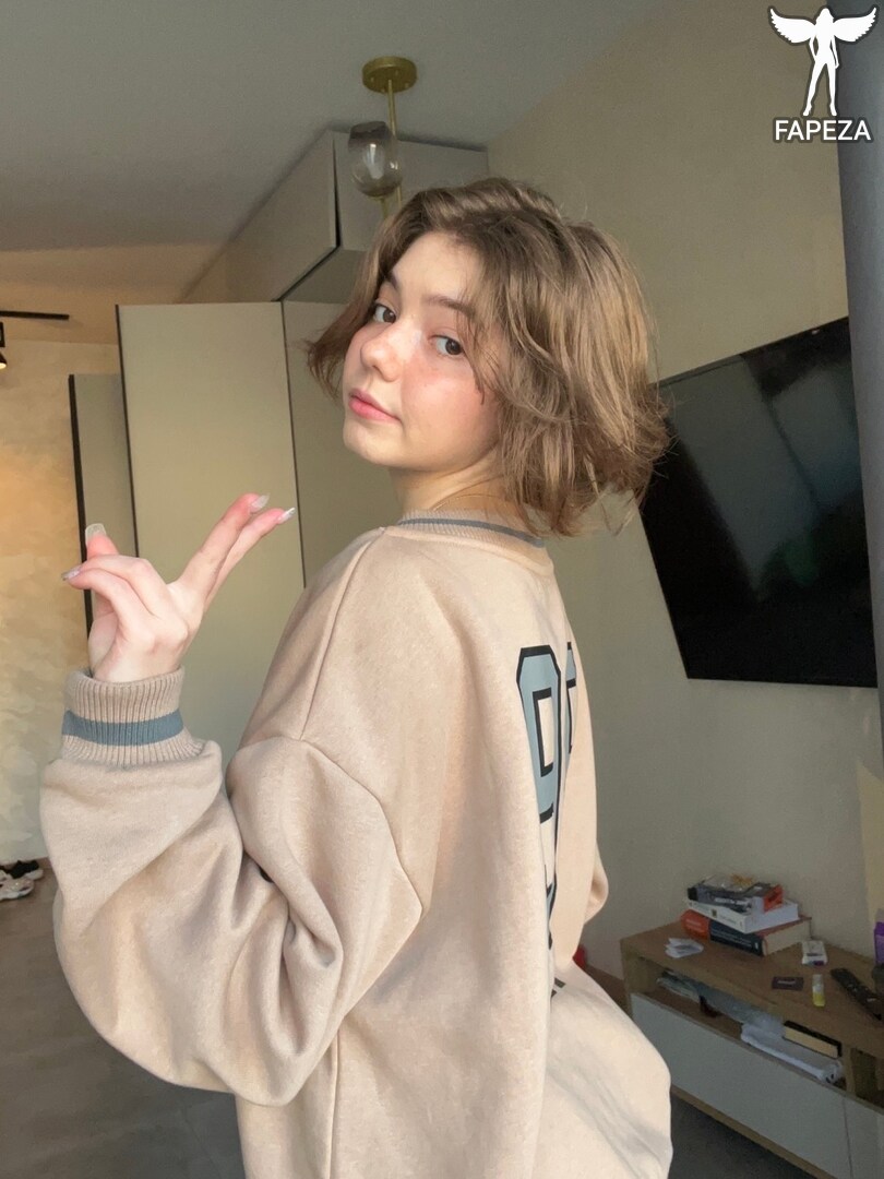 Eva / Plumpy_mage Nude Leaks OnlyFans/Patreon Photo #25 - Fapeza