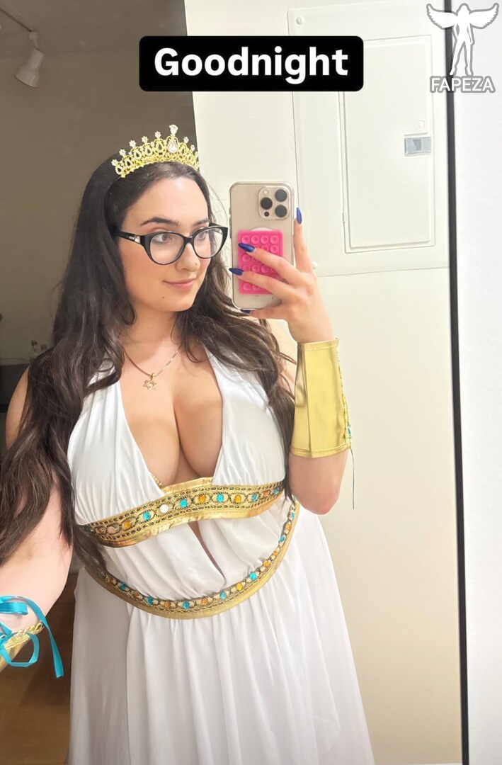 qveenjulia