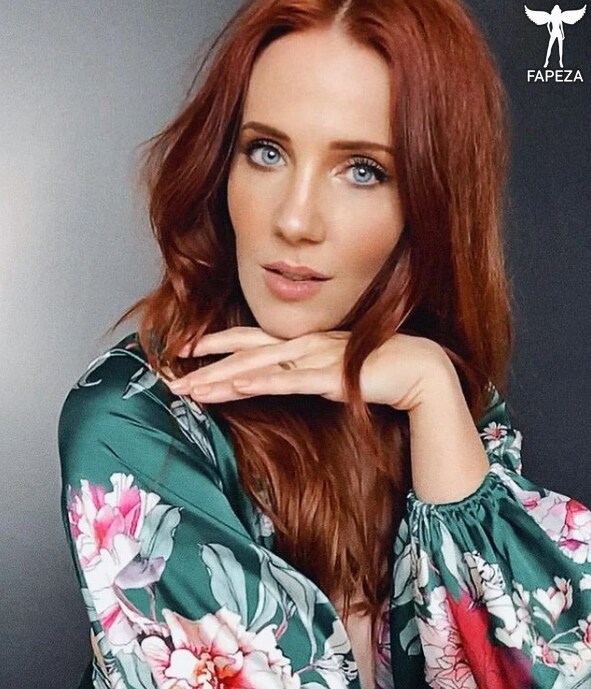 simonesimons
