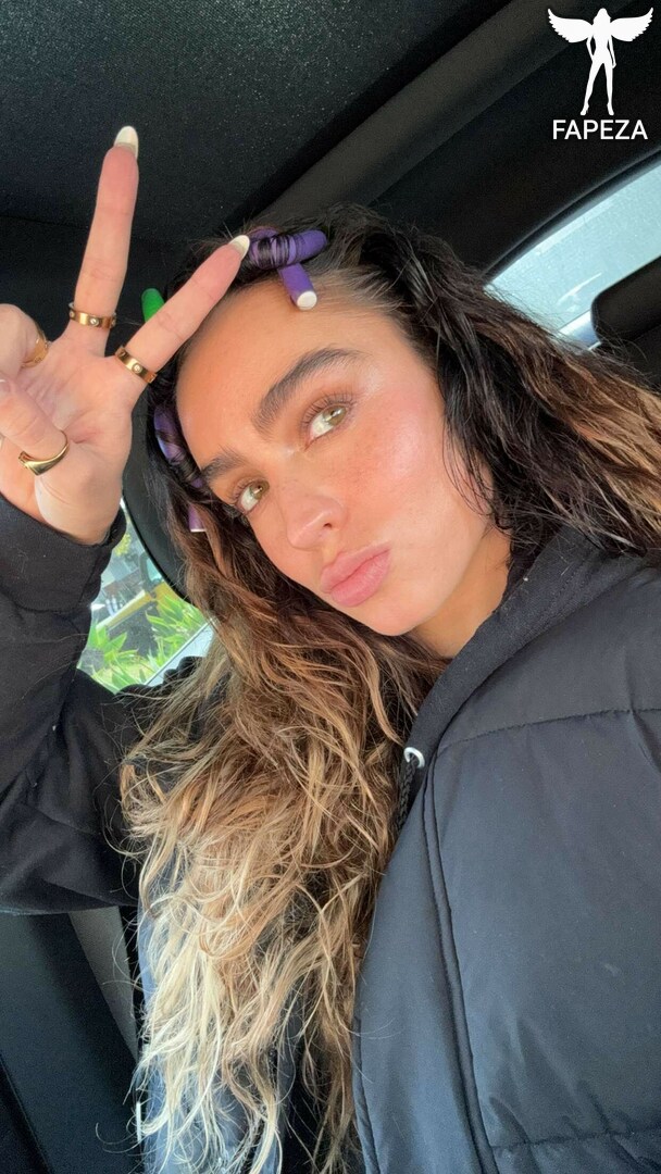 Sommer Ray / sommer-ray / sommerray erome Latest Exclusive Leaked Photos