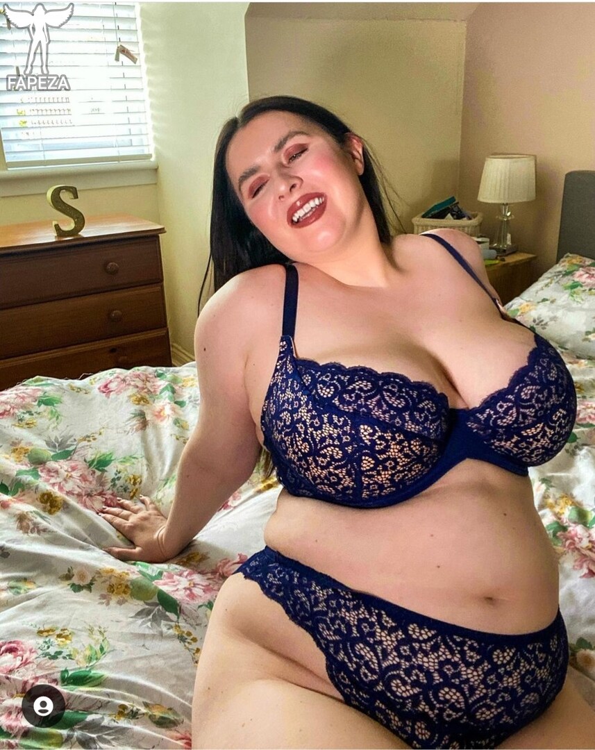 Suzie Mac Big Fat Ride From Scotland Misssuziemac Nude Leaks Photo