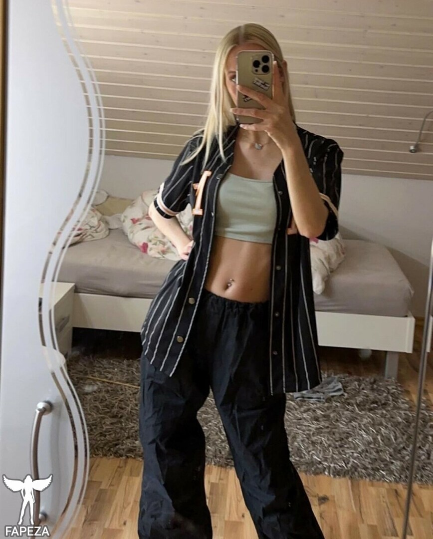 tinycoleselina