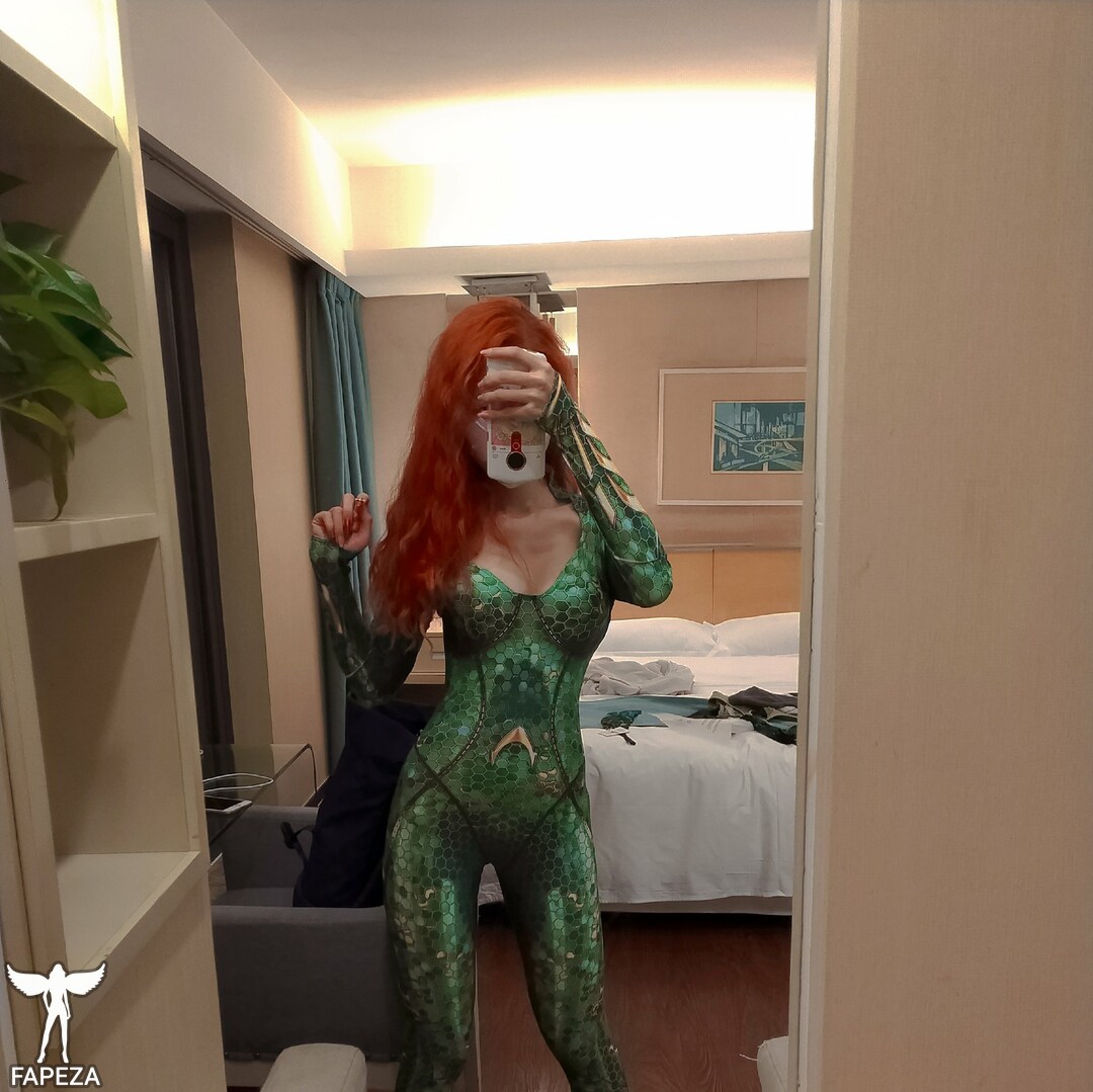 https://fapeza.com/media/t/i/titi-cosplay/1000/titi-cosplay_0144.jpg