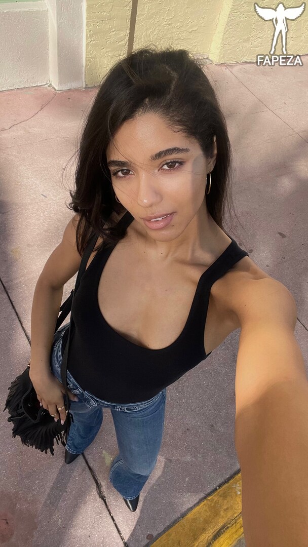 Yovanna Ventura / Yoventura / whoisyoventura erome Latest Exclusive Leaked Photos